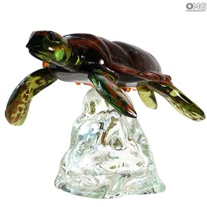 realistic_turtle_on_base_murano_glass_1